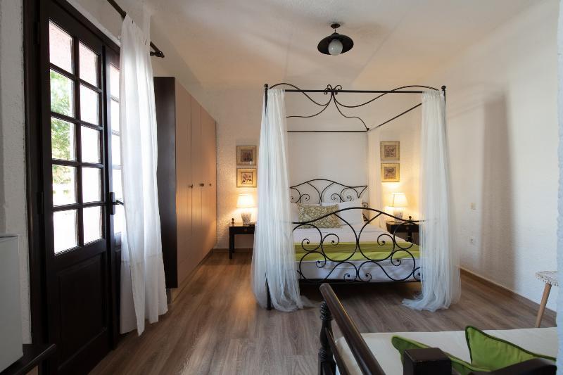 Porto Maltese Boutique Estate Hotel Agios Nikolaos Exterior foto